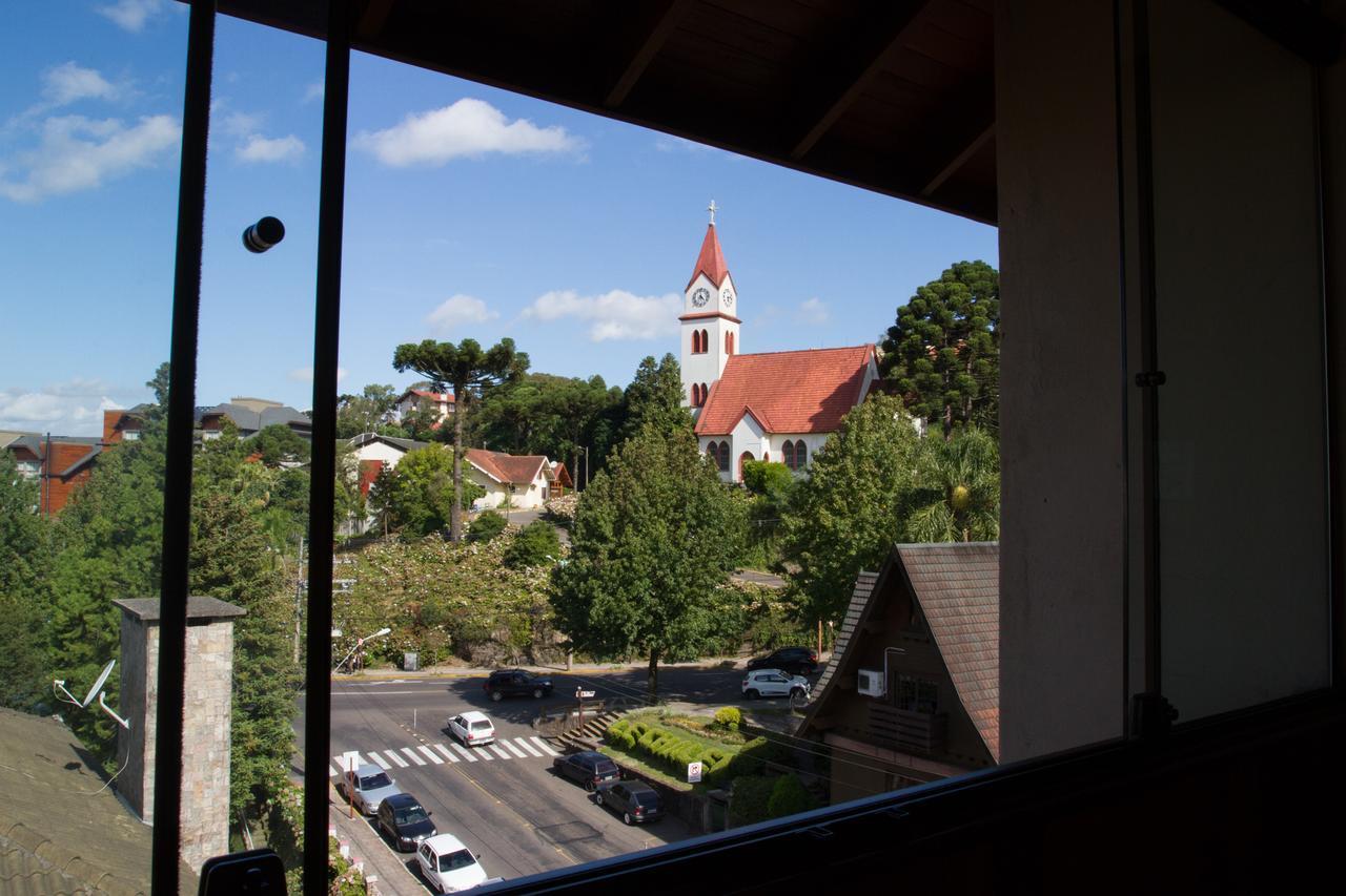 Otima Localizacao E Vista Da Cidade Gramado Exterior photo